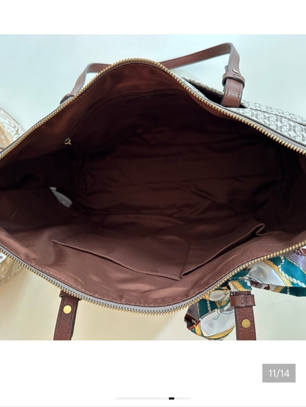 Fossil - Rachel Tote Bag With Brass Key And Scarf - Picture 10 of 13